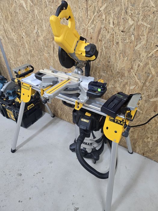 Ukośnica DEWALT dws 774