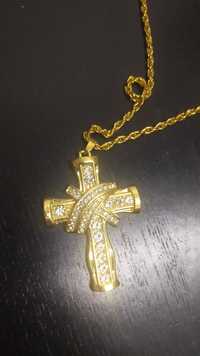 Vendo crucifixo banhado a ouro