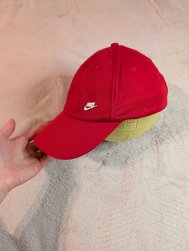 бейсболка кепка Nike original one size чудовий стан