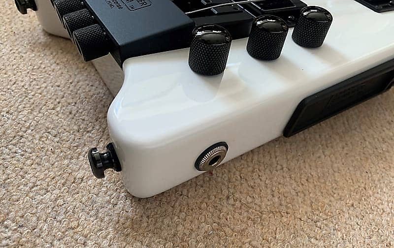 Baixo Steinberger Spirit