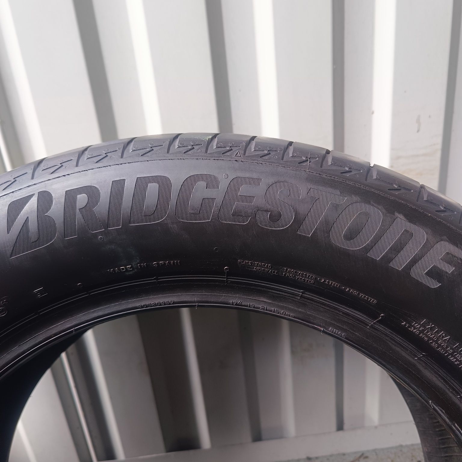Dwie opony Bridgestone Turanza t005 235/55 R17