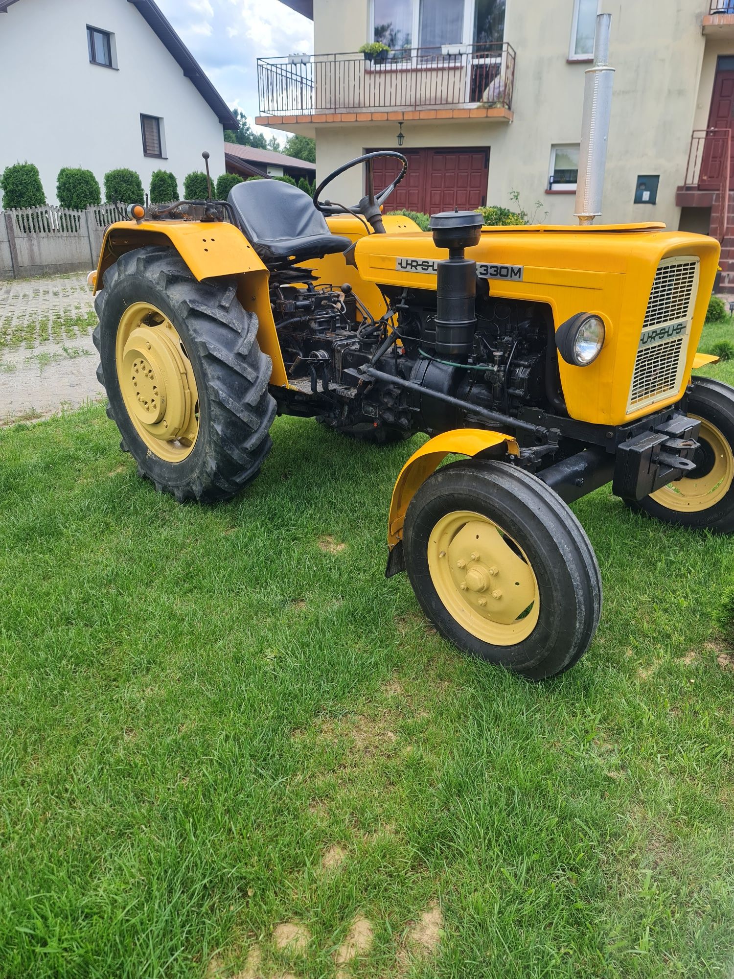 Ciagnik Ursus c 330m