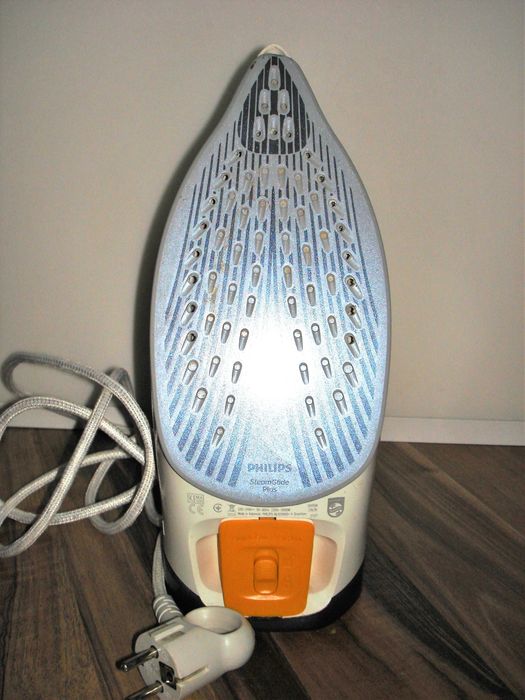 Philips Паровой утюгAzur GC4564/20