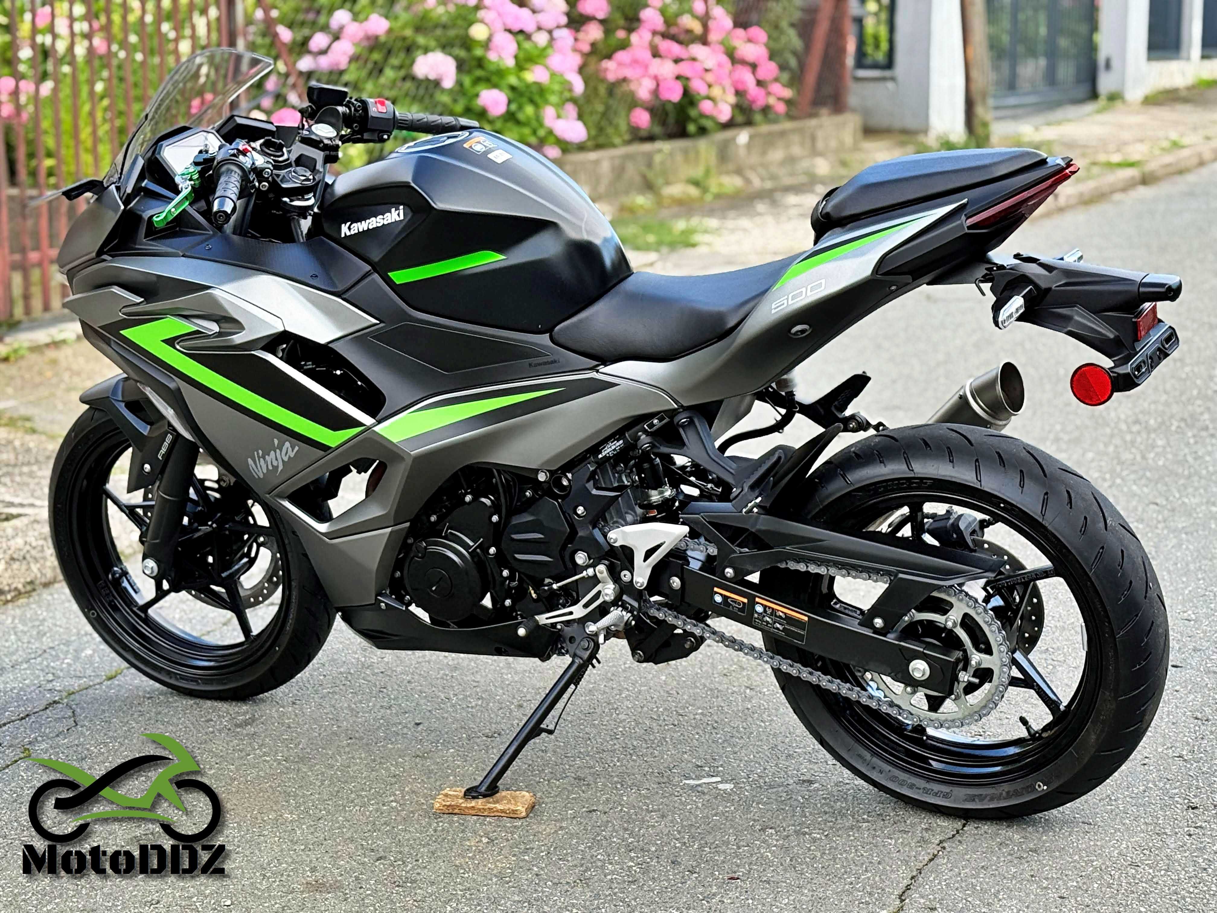 Kawasaki Ninja 500 SE - 2024 - Ninja500 500SE - Dodatki - Ninja 500