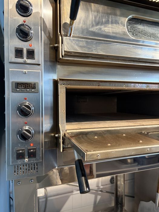 Elektryczny piec do pizzy rinaldisuperforni