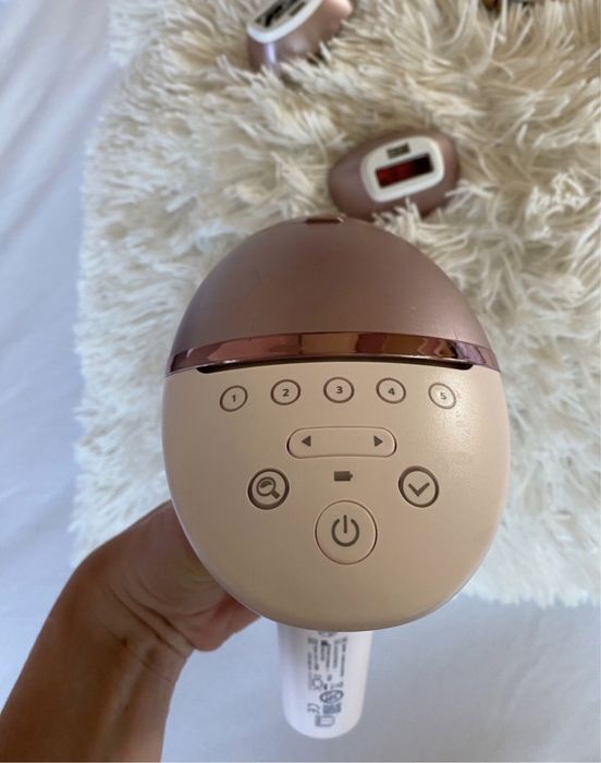 Фотоепілятор Philips