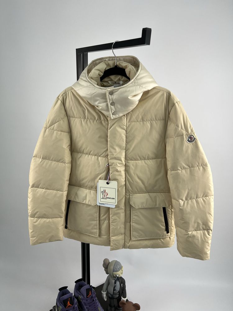 Куртка MONCLER Vintage Beige Jacket