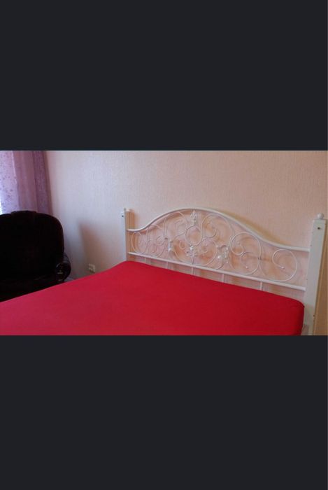 Продам 1 однокомнатную квартиру. Цена договорная