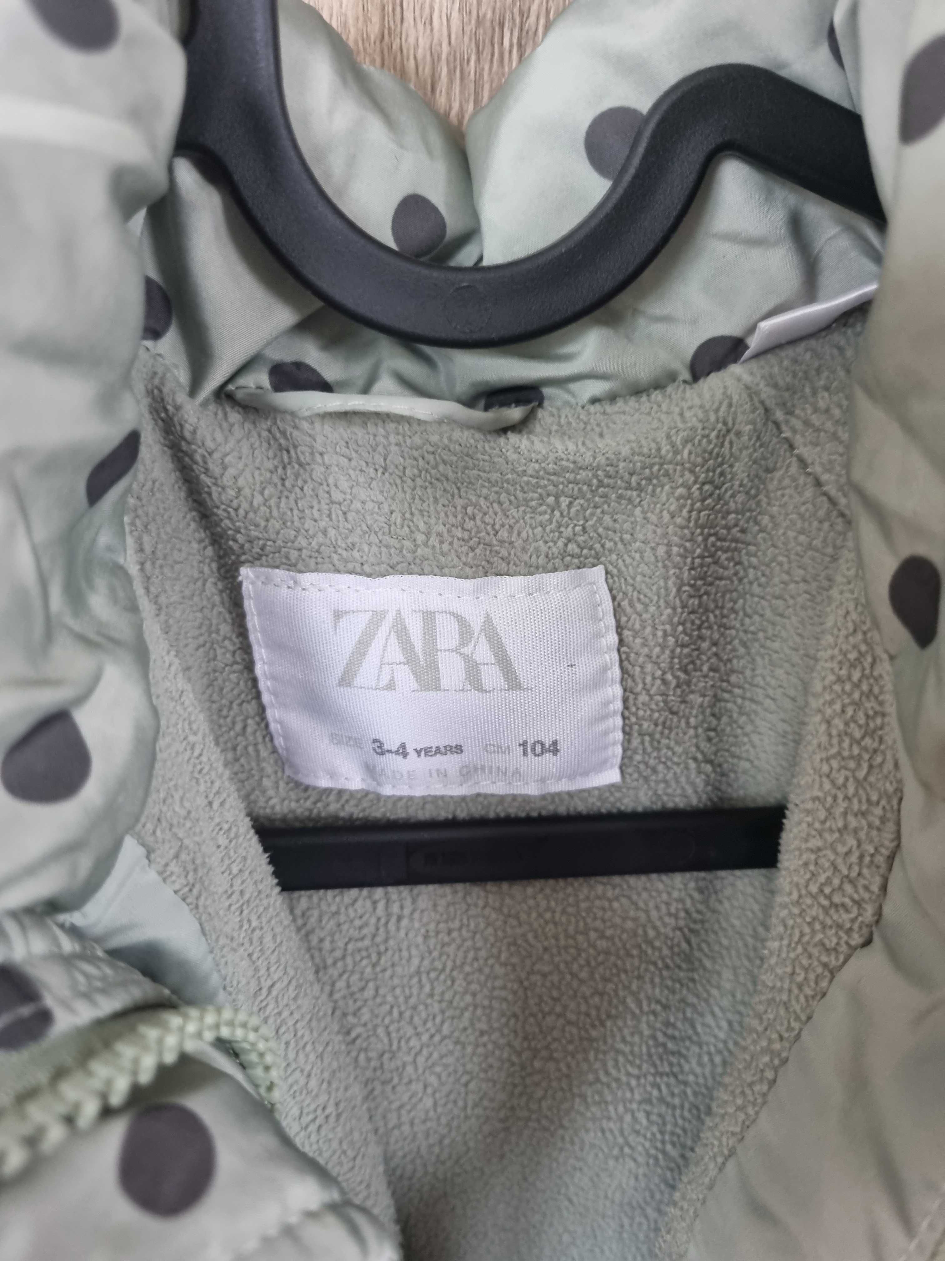 Kurtka Zara 104 miętowa w szare kropki dla dziewczynki