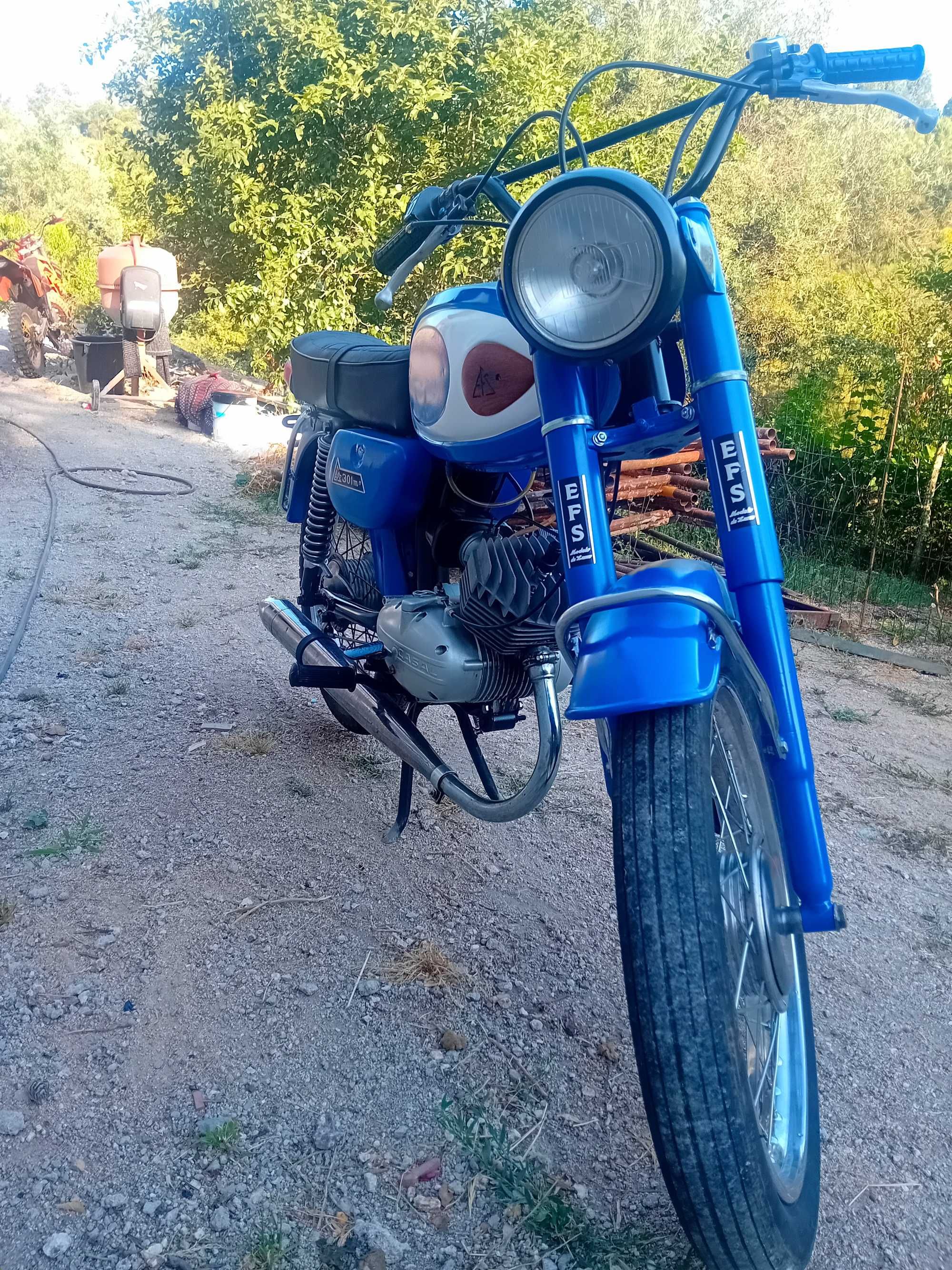 EFS 301m com Motor casal 4 SEM DOC