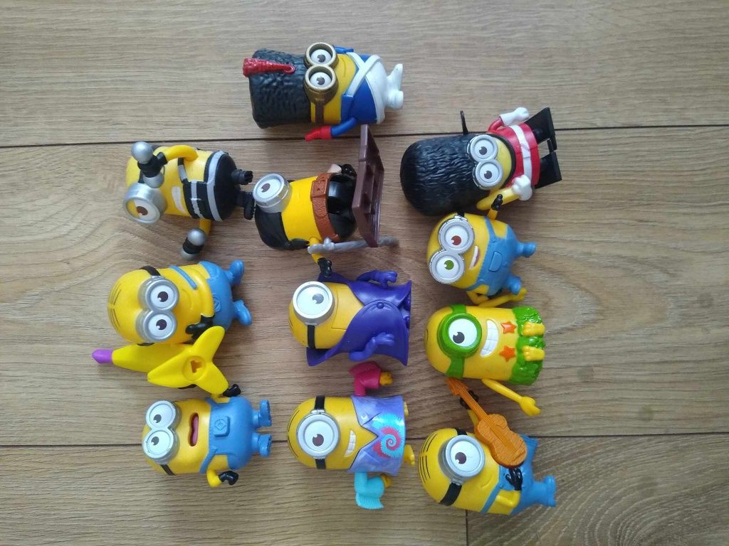 Zestaw figurek Minionki