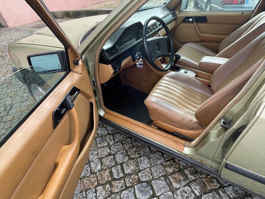 Mercedes benz 300D