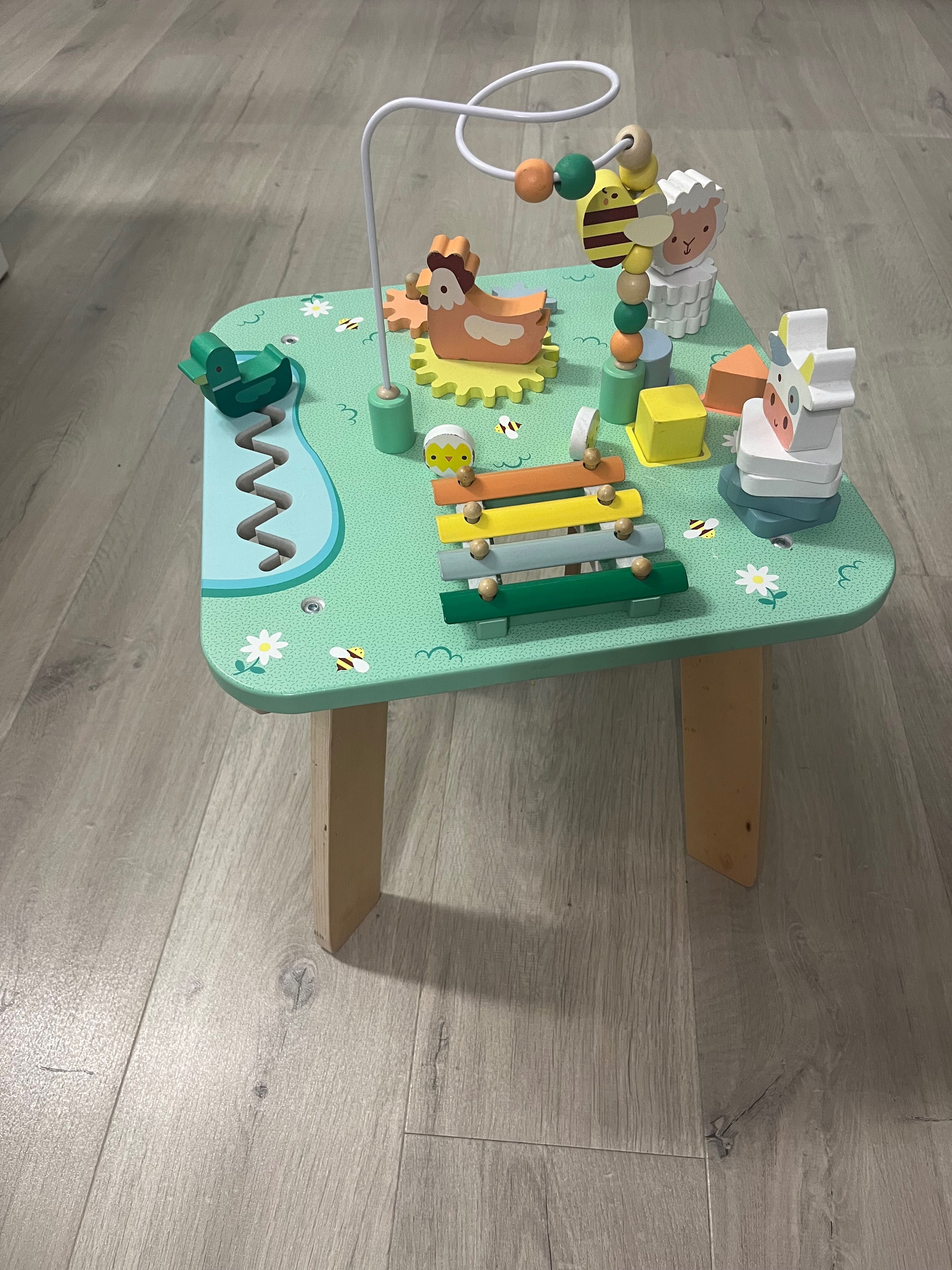 Stolik edukacyjny Janod