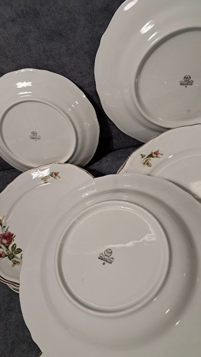 18 elementowy serwis obiadowy Wałbrzych PRL