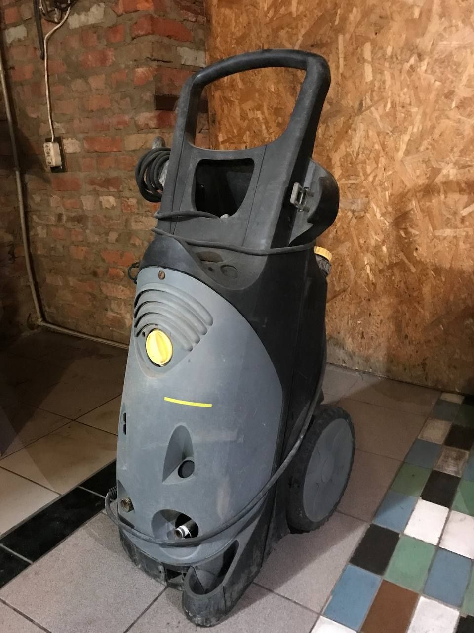 Karcher професійний 380 в