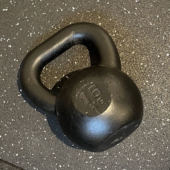 Kettlebell 16kg odwaznik kulowy giria