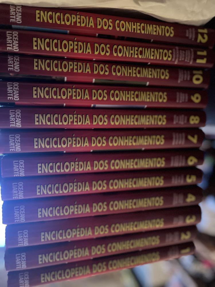 Enciclopédia dos Conhecimentos Oceano - Coleção Completa