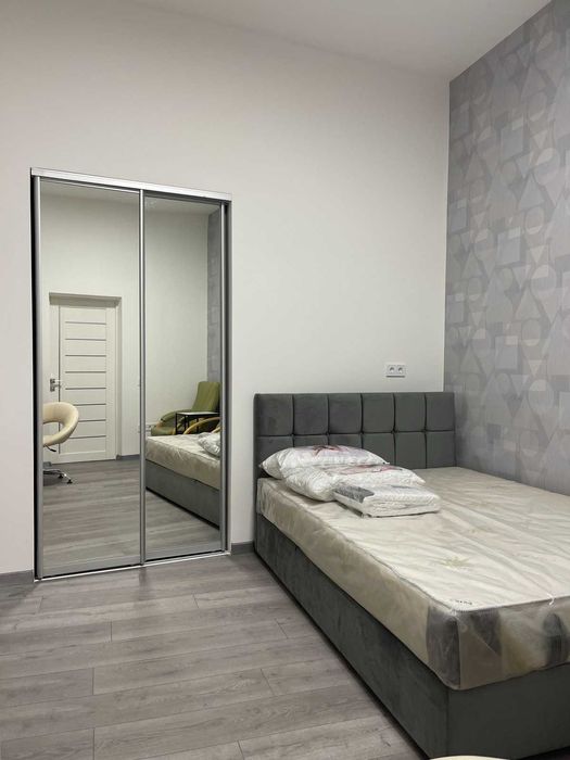 1кім Князя Романа центр проспект Свободи