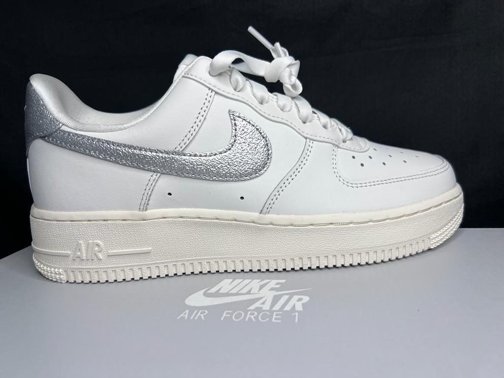 Nike Air Force 1 '07 ESS TRND