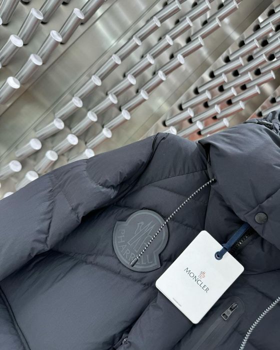 Пуховик Moncler чоловіча зимова М