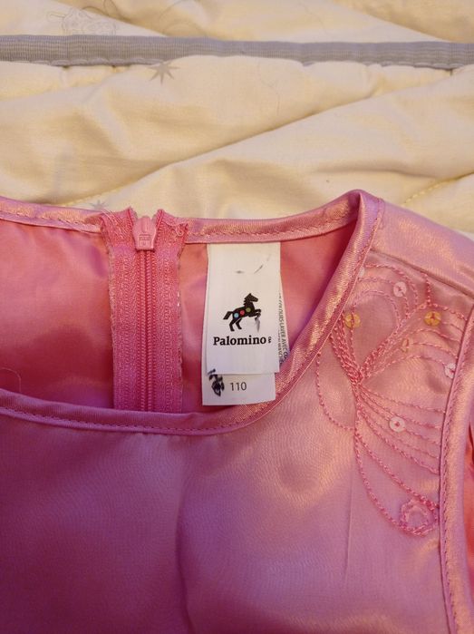 Платье на девочку.