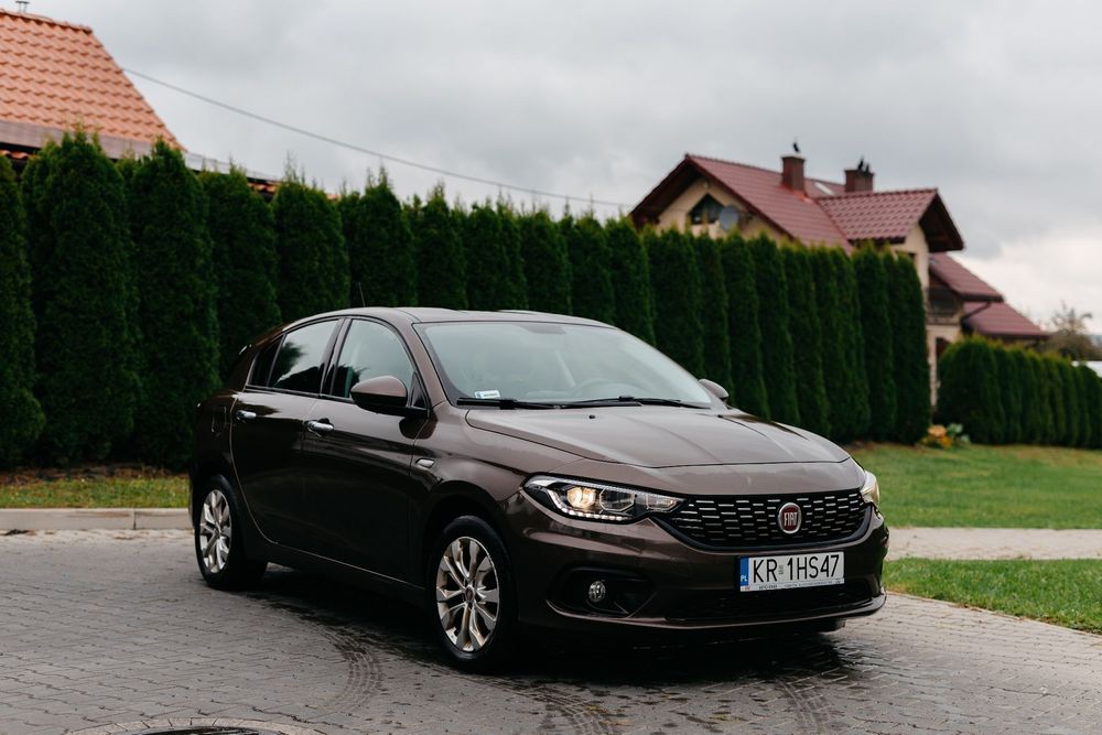 Fiat Tipo Fiat Tipo 1.4T 120km Lounge Hatchback