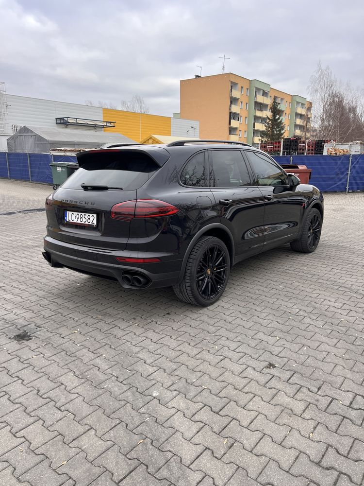 Sprzedam porsche Cayenne S 4.2 tdi 2015  430 hp 1000 nm
