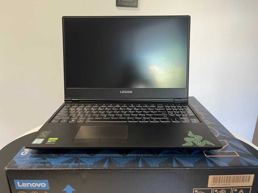 Lenovo legion y540 i5-9300HF/GTX1650/16GB RAM