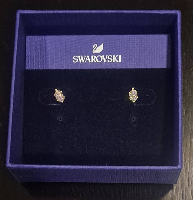 BRINCOS SWAROVSKI NOVOS (com caixa) Nunca usados