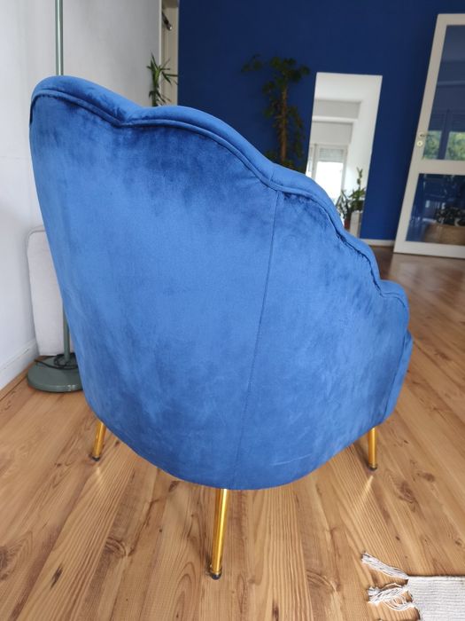 Poltrona de veludo azul