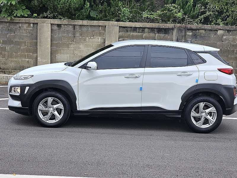 Автомобіль Hyundai Kona 2020 року