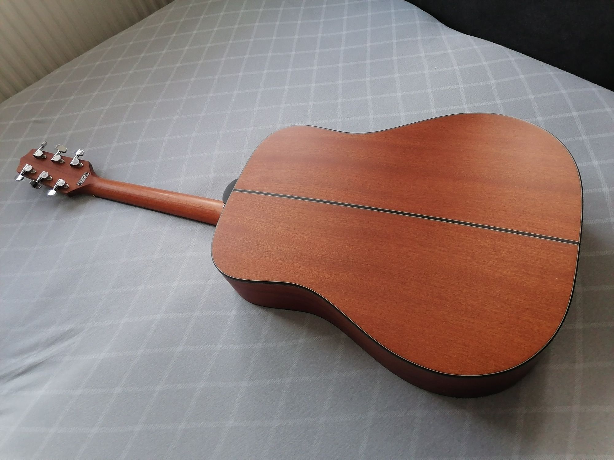 Gitara akustyczna Takamine GD11