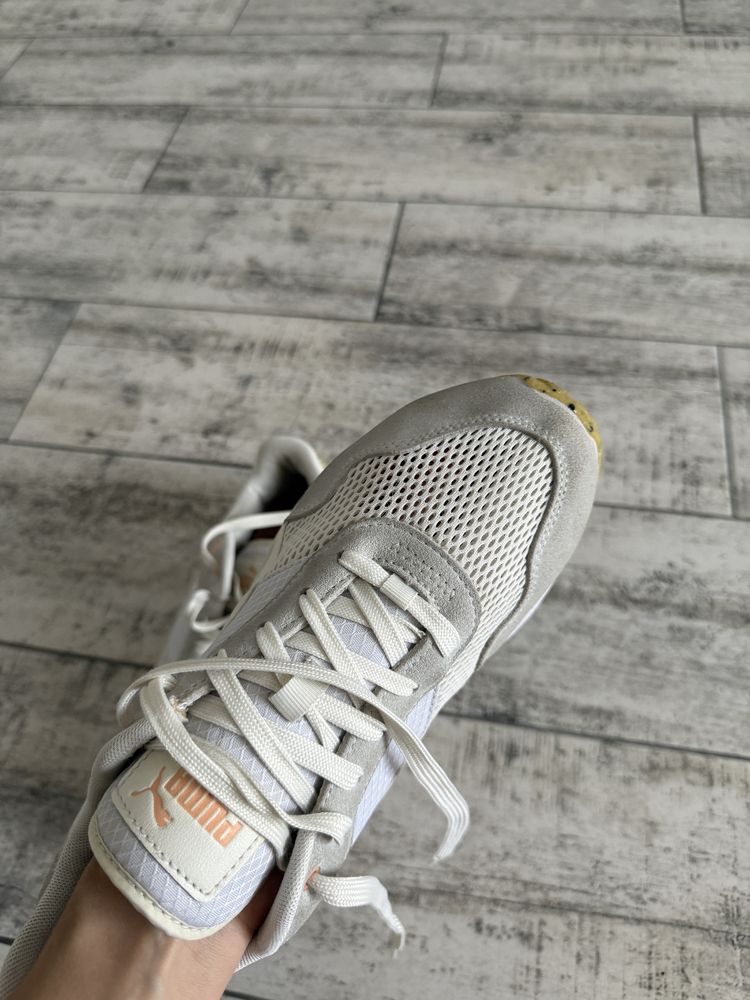 Кросівки Puma, 40 розмір