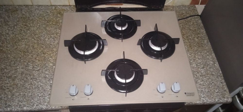 Газова плита - поверхня. Скло керамічна!