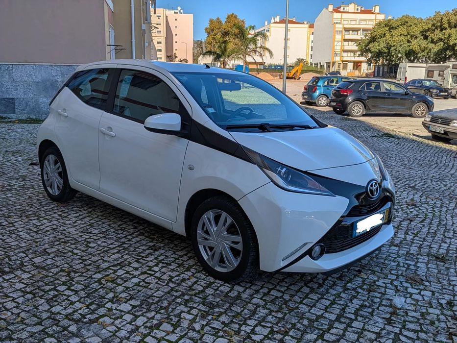 Toyota Aygo 1.0 X-Play+AC+X-Touch