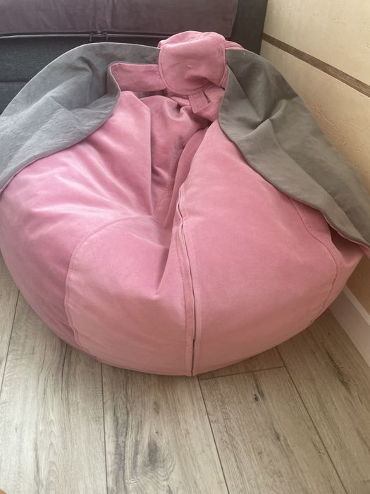 Продам крісла подушки груша