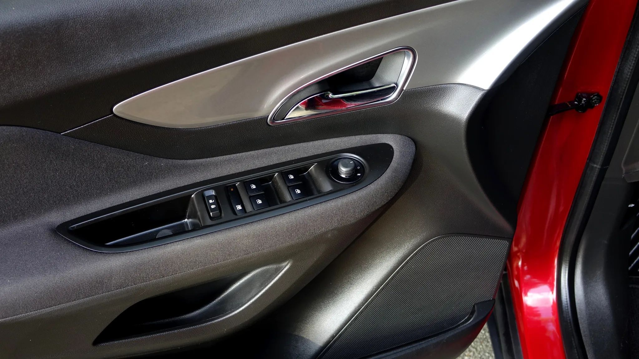 Opel Mokka . . Serwisowany do końca . . Stan BDB . .
