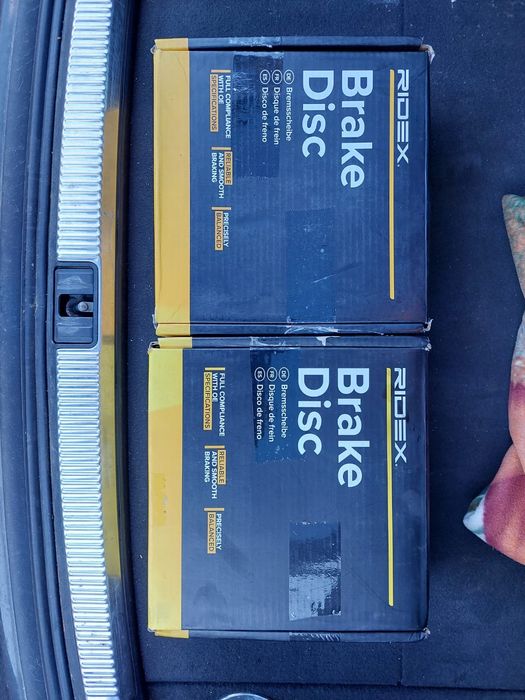 Tarcze hamulcowe peugeot 308