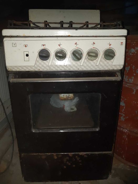 Продам  газову плиту для дачі