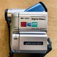 Maxim MX-7000 Digital Camcorder