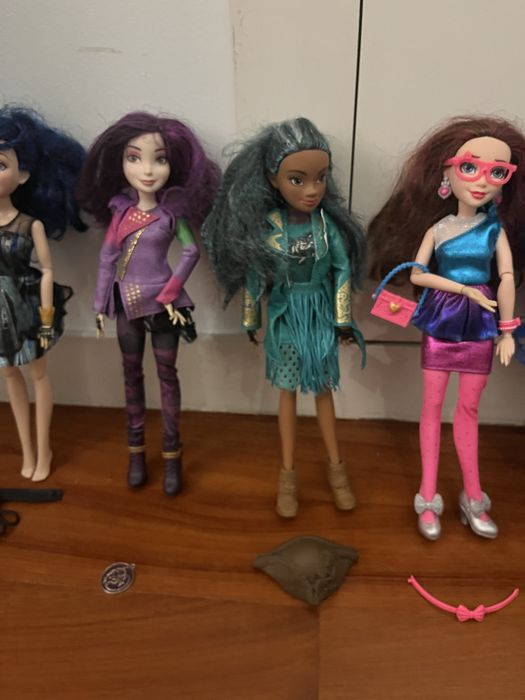Bonecas descendetes disney