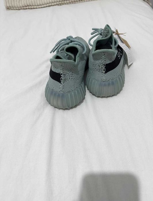 Adidas Yeezy 350 V2
