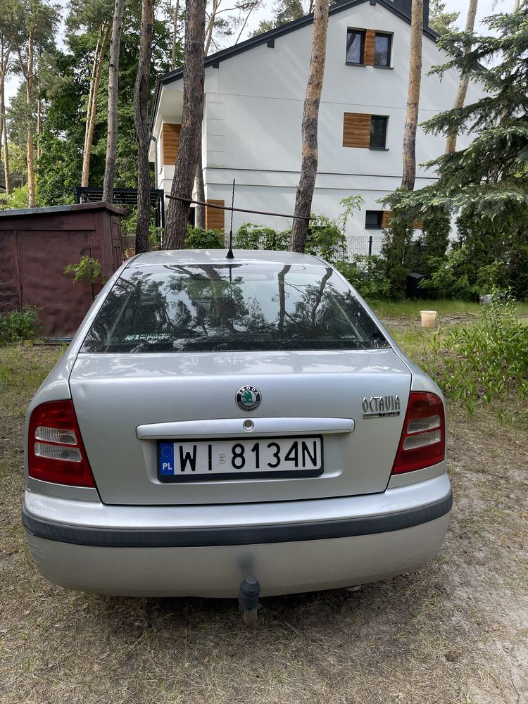 Sprzedam Skoda Octavia 1.6 Tour