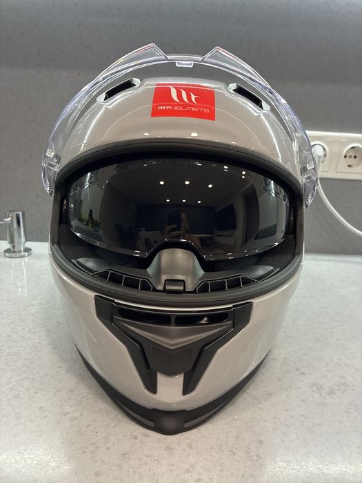 Продам шлем MT helmets braker sv