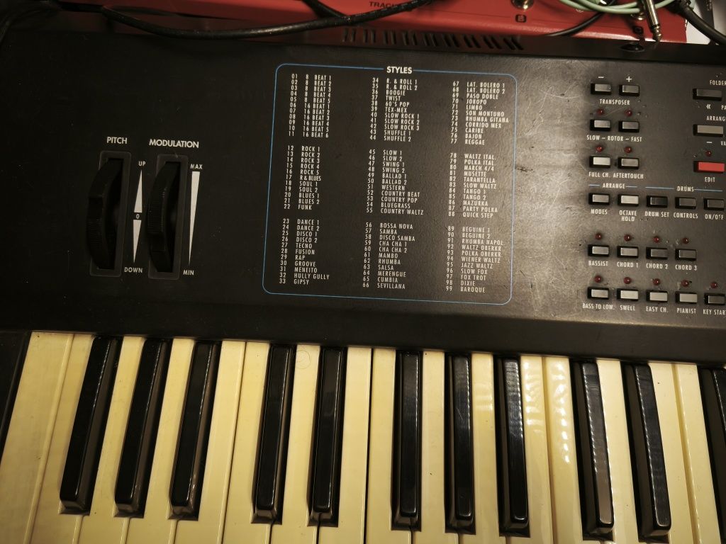 Teclado Arranjador Solton MS 100