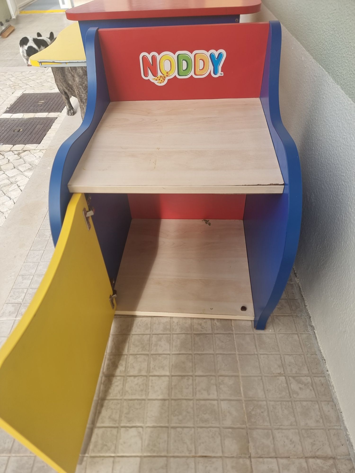 Secretária infantil Noddy