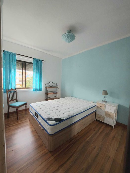 Apartamento para arrendar T3 em Santa Iria da Azoia