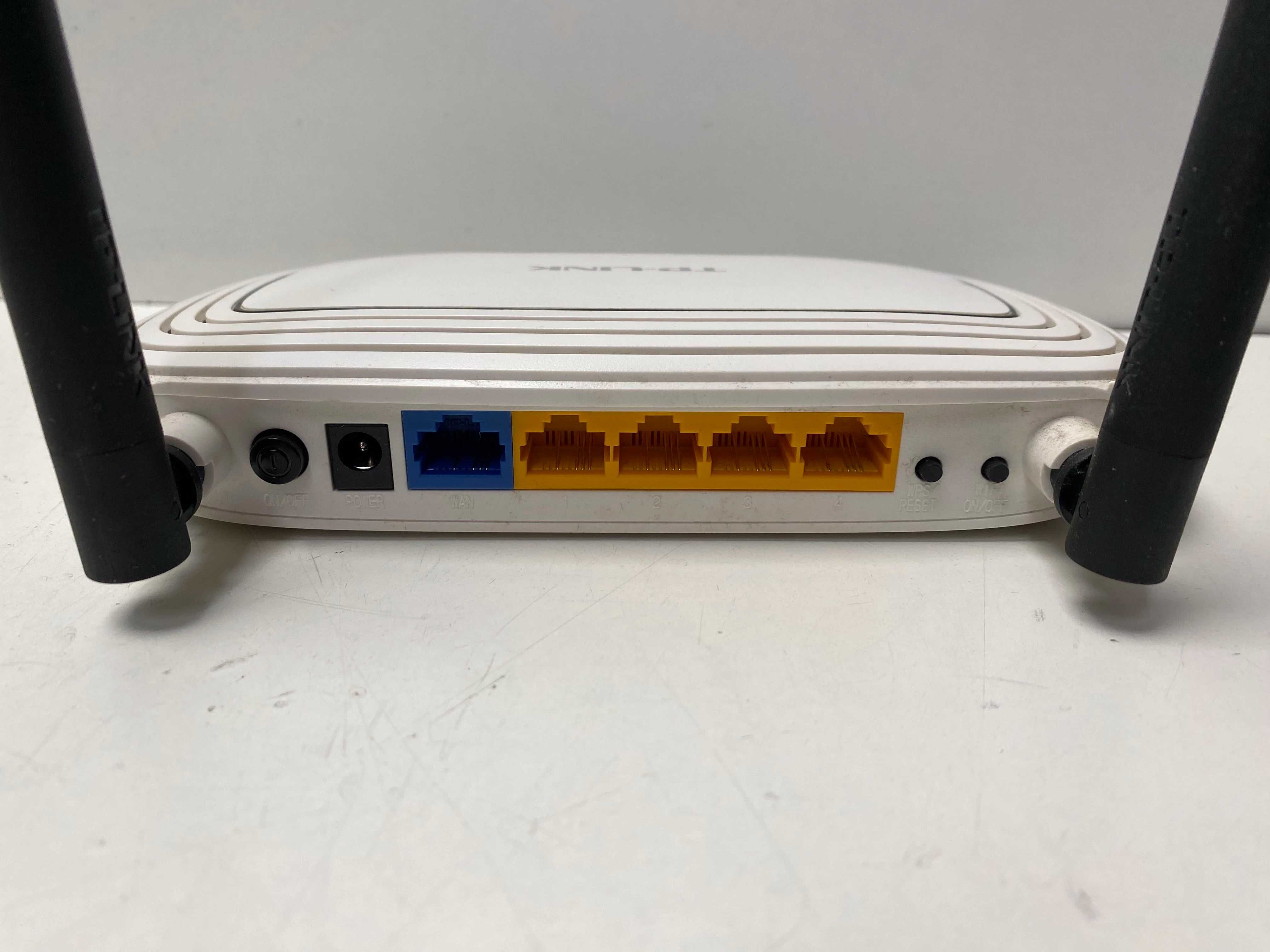 ROUTER TP-LINK tl-wr841n