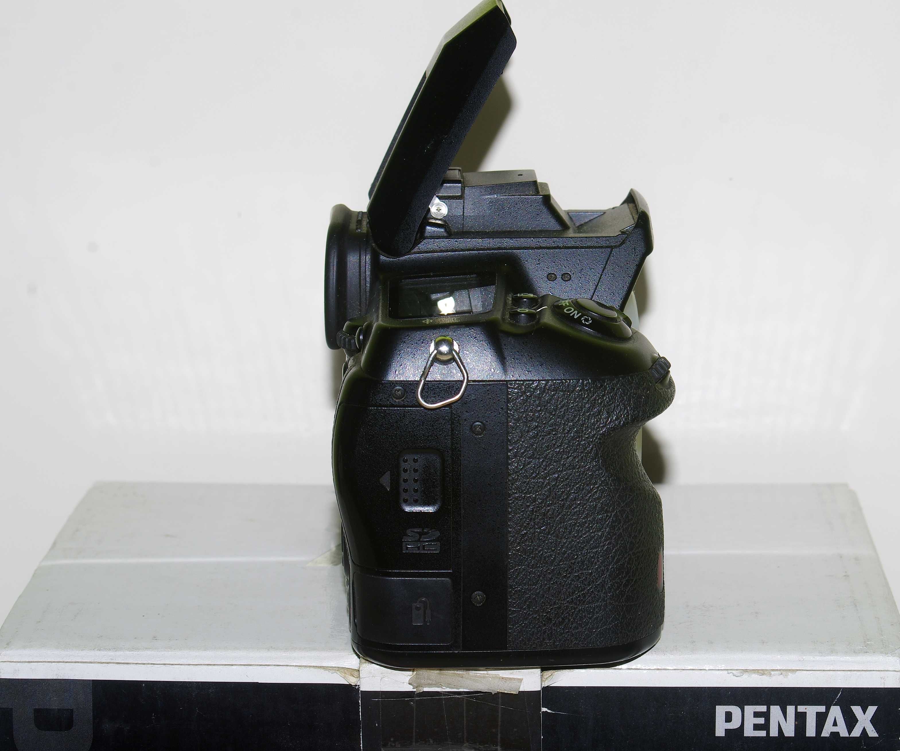 PENTAX K-5 Bardzo dobry stan .Wyprzedaż kolekcji !