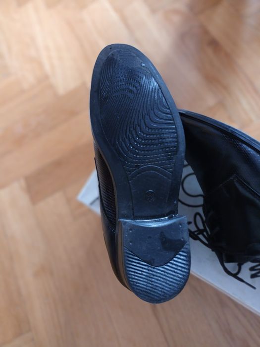 Eleganckie buty galowe skórzane wkladka 22,7 cm